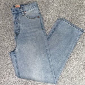 GB Dillard’s Straight Leg High-Rise Jeans- Light Wash Denim